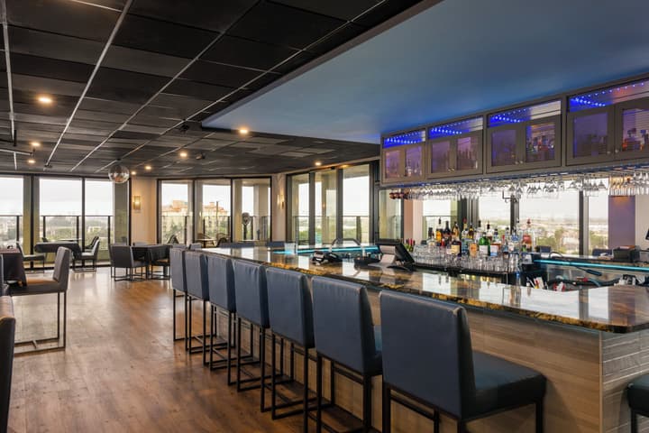 Holiday Inn Miami - International Airport by IHG