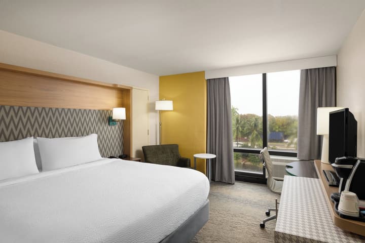 Holiday Inn Miami - International Airport by IHG
