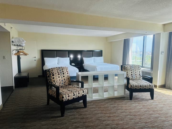Holiday Inn Miami - International Airport by IHG