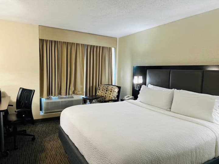Holiday Inn Miami - International Airport by IHG