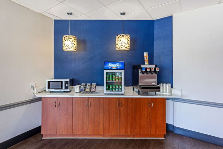 Best Western Summit Inn