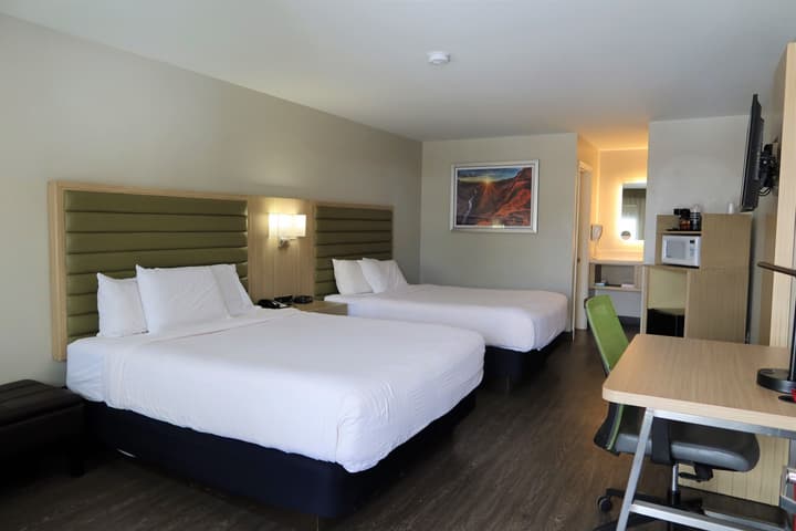 GreenTree Inn Flagstaff