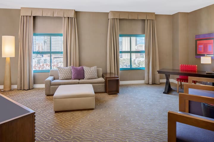 Embassy Suites by Hilton San Diego Bay Downtown