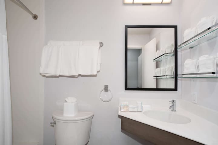 Hampton Inn Monterey