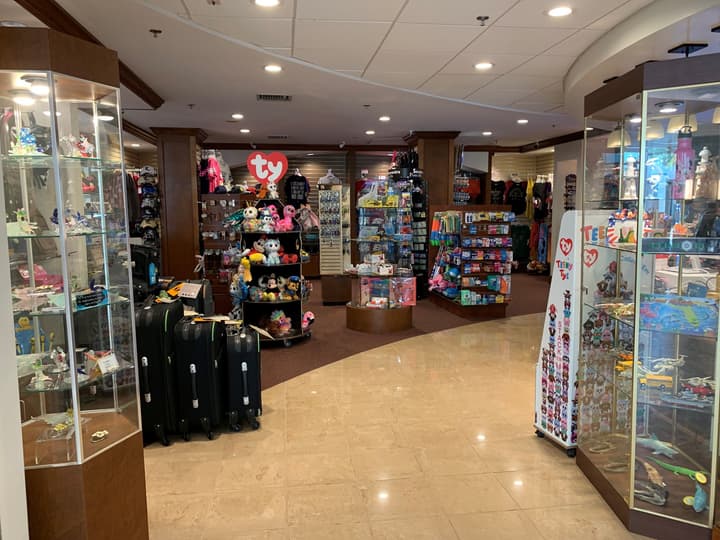 DoubleTree by Hilton at the Entrance to Universal Orlando