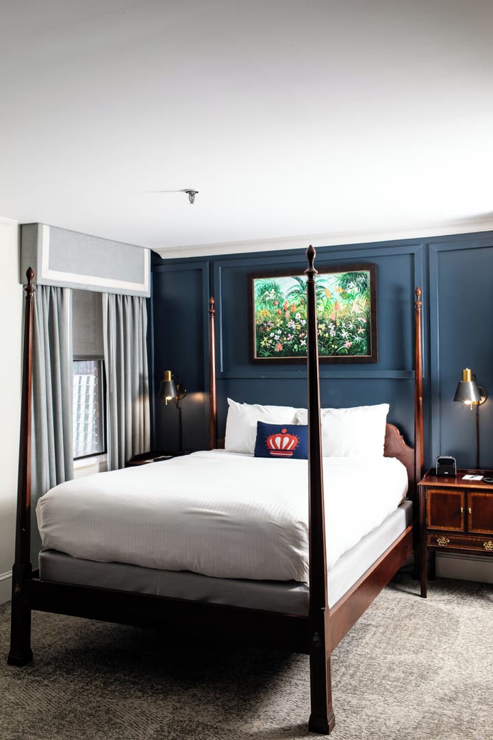 The Dunhill Hotel