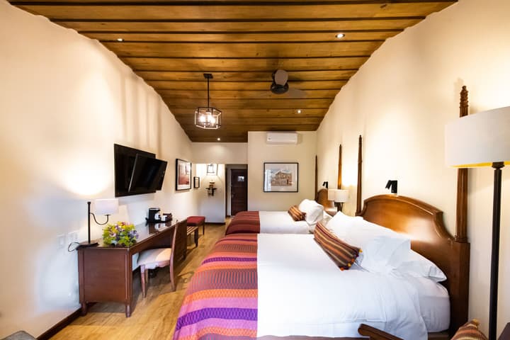 Porta Hotel Antigua