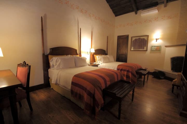 Porta Hotel Antigua