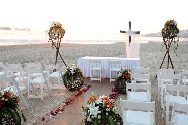 Emporio Ixtapa - with Optional All Inclusive