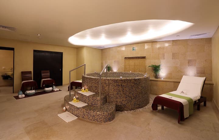 Emporio Ixtapa - with Optional All Inclusive