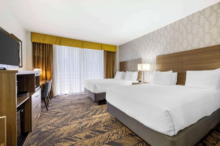 Best Western Plus Bayside Inn