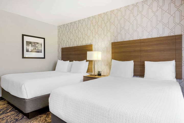 Best Western Plus Bayside Inn