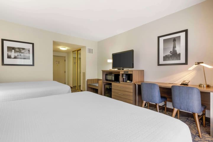 Best Western Plus Bayside Inn