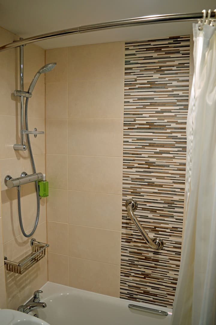 Best Western Kings Manor Hotel
