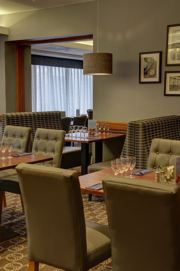 Best Western Kings Manor Hotel