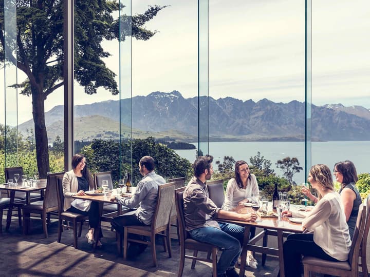 Mövenpick Queenstown