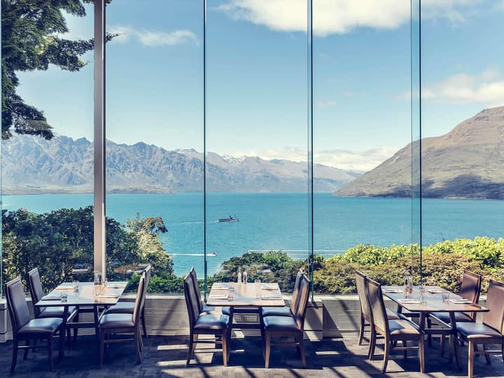 Mövenpick Queenstown