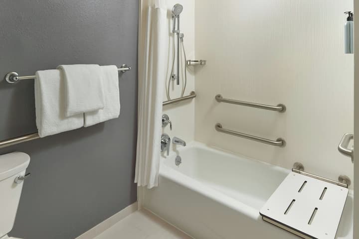 Courtyard by Marriott Tallahassee Downtown/Capitol