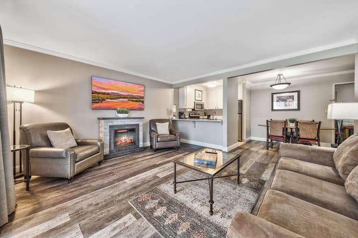 Forest Suites Resort at Heavenly Village