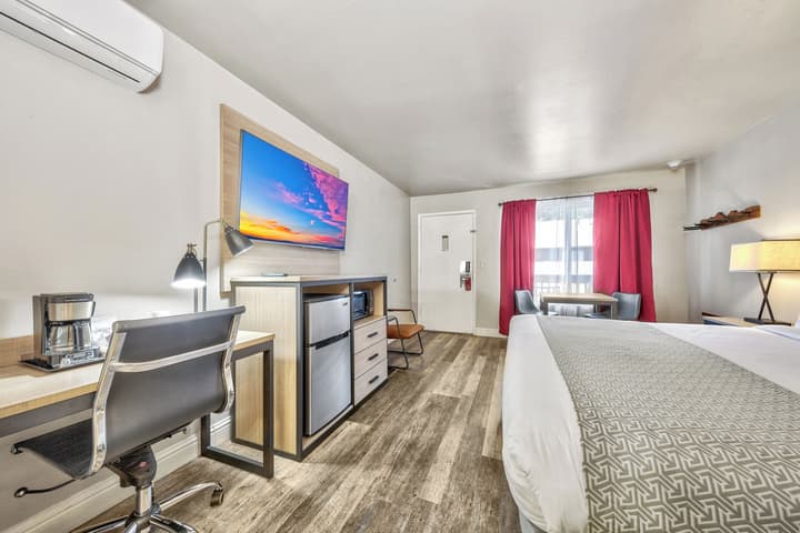 Forest Suites Resort at Heavenly Village