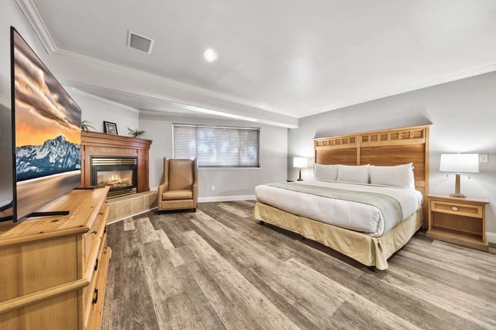 Forest Suites Resort at Heavenly Village