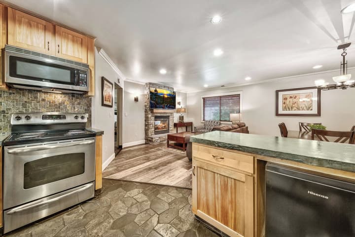 Forest Suites Resort at Heavenly Village