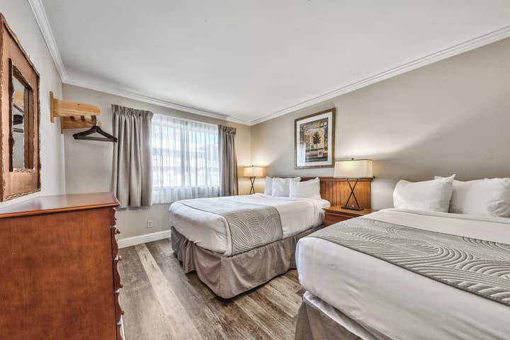 Forest Suites Resort at Heavenly Village