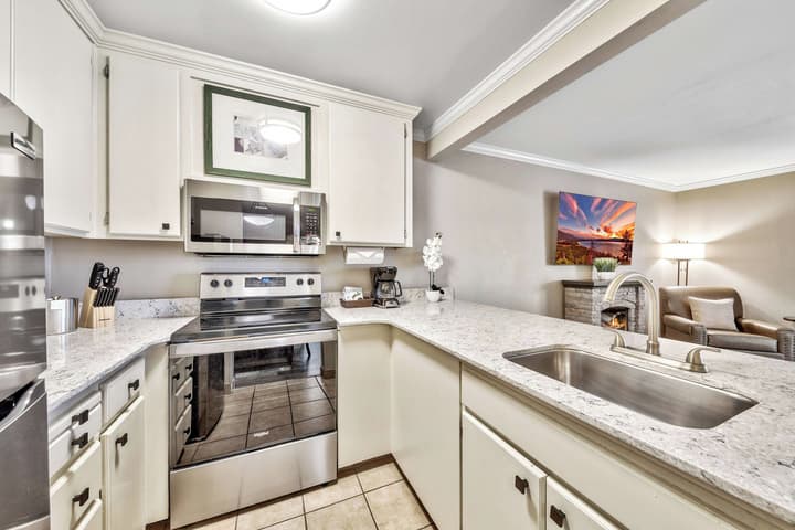 Forest Suites Resort at Heavenly Village