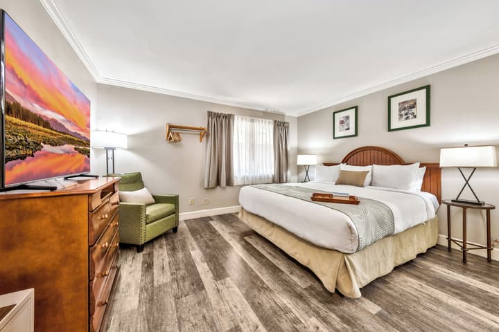 Forest Suites Resort at Heavenly Village