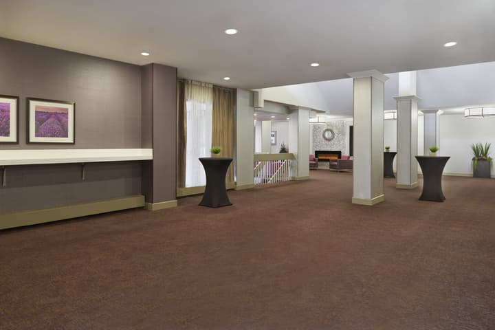 Holiday Inn Toronto - Int'l Airport by IHG