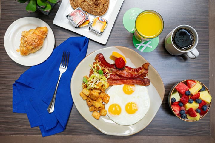 Holiday Inn Toronto - Int'l Airport by IHG