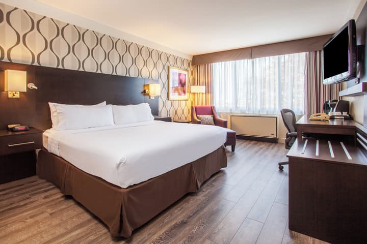 Holiday Inn Toronto - Int'l Airport by IHG