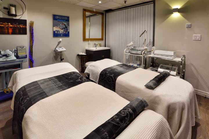 Holiday Inn Toronto - Int'l Airport by IHG