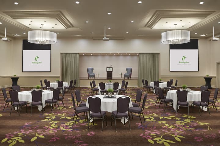 Holiday Inn Toronto - Int'l Airport by IHG