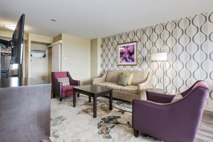 Holiday Inn Toronto - Int'l Airport by IHG