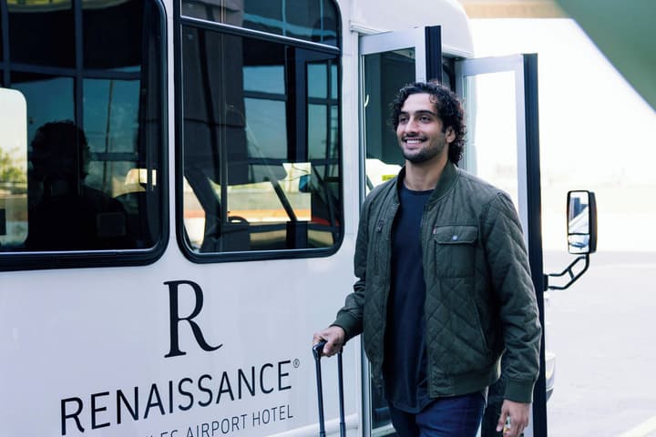 Renaissance Los Angeles Airport Hotel