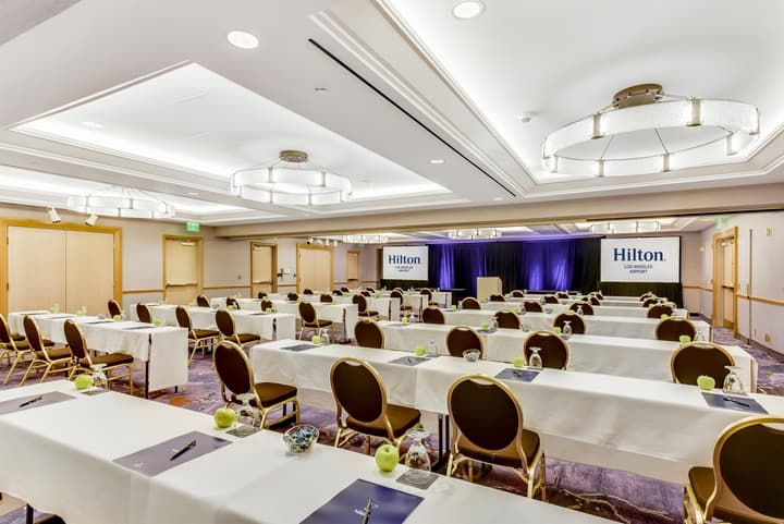 Hilton Los Angeles Airport