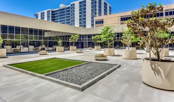 Hilton Los Angeles Airport