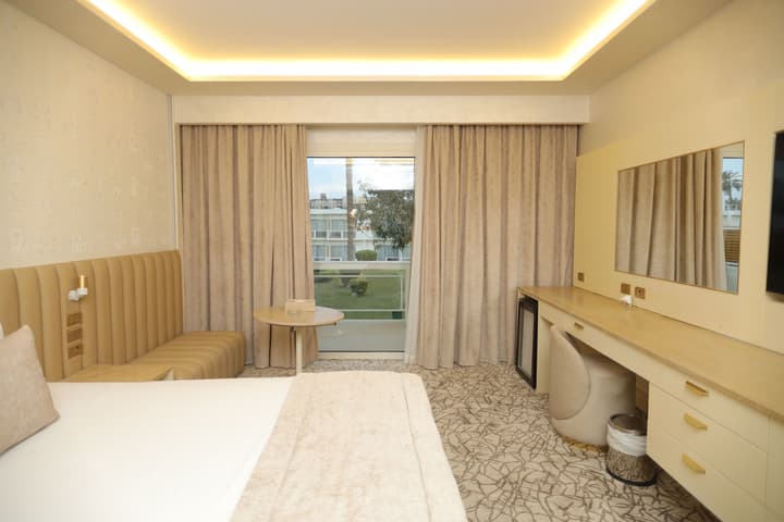 Pyramids Park Resort Cairo