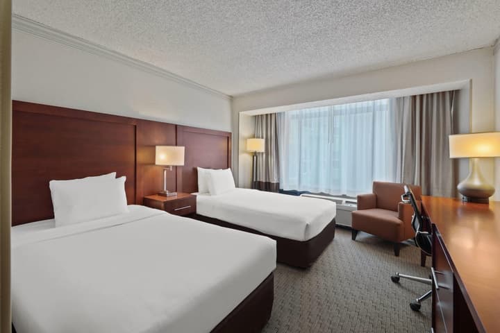Comfort Inn by the Bay