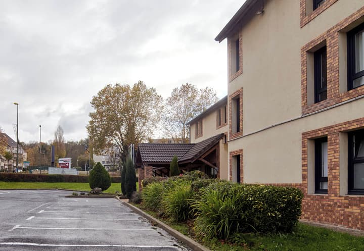 B&B HOTEL Marne-la-Vallée Chelles