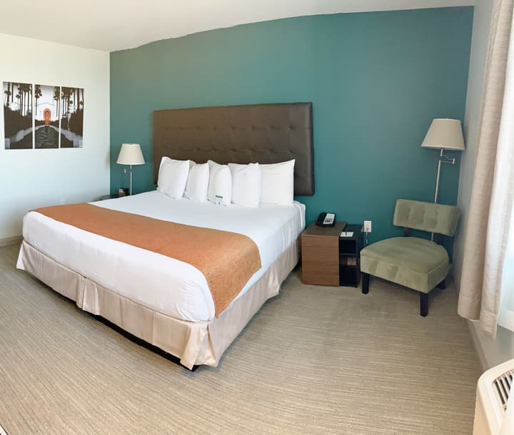 Redac Gateway Hotel In Torrance