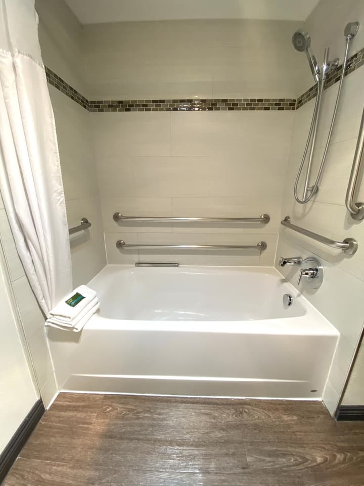 Redac Gateway Hotel In Torrance