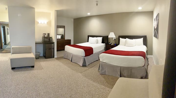 Redac Gateway Hotel In Torrance
