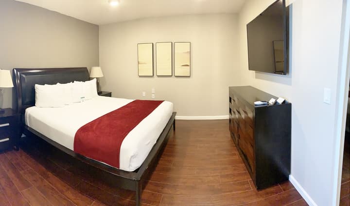 Redac Gateway Hotel In Torrance