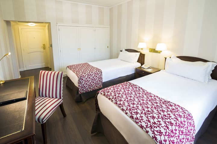 Claridge Hotel