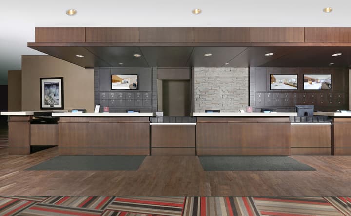 Wyndham Grand Fallsview Hotel