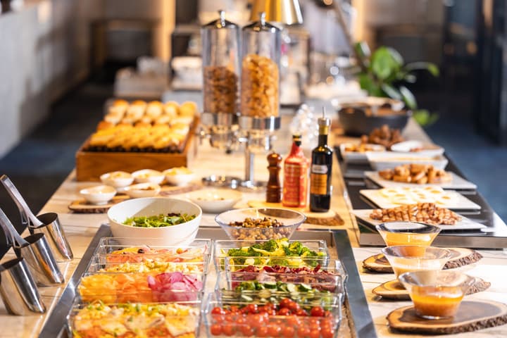 Cross Hotel Osaka（ORIX HOTELS & RESORTS）