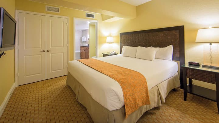 Holiday Inn Club Vacations at Orange Lake Resort by IHG