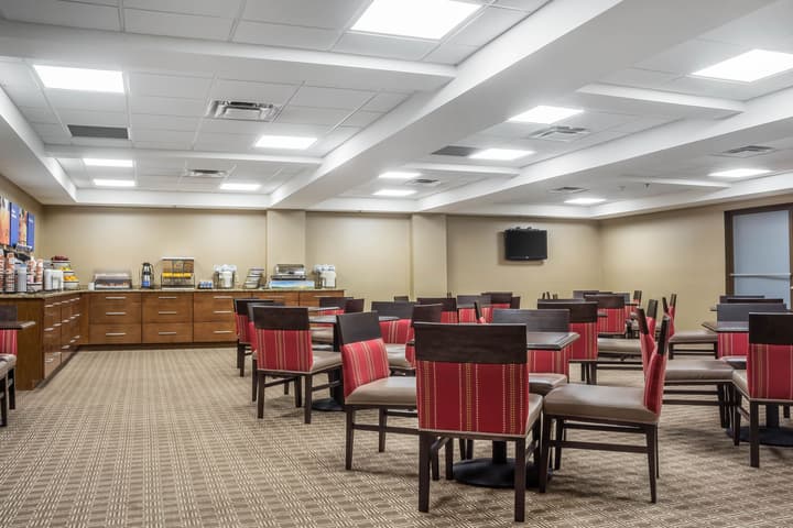 Comfort Inn The Pointe